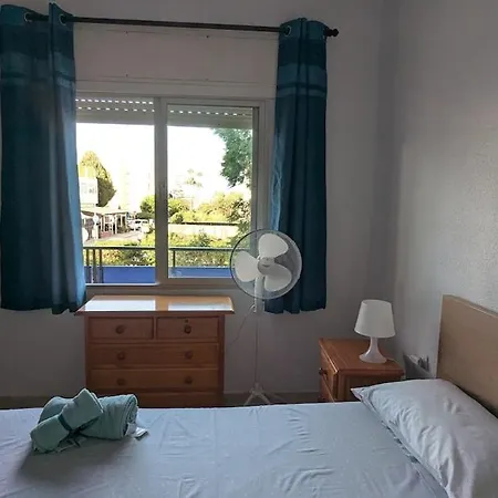 En Torremolinos, Urb Alamos Apartment
